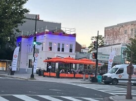 1500 E Capitol St NE, Washington DC - Bar