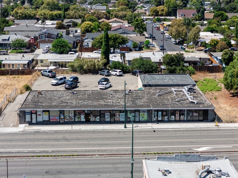 24453-24475 Mission Blvd, Hayward, CA for sale - Building Photo - Image 2 of 10