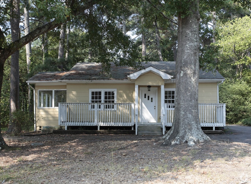 328 N Main St, Alpharetta, GA for sale - Building Photo - Image 2 of 5