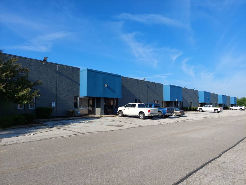 8366-8438 Brookville Rd, Indianapolis, IN for lease Building Photo- Image 1 of 4