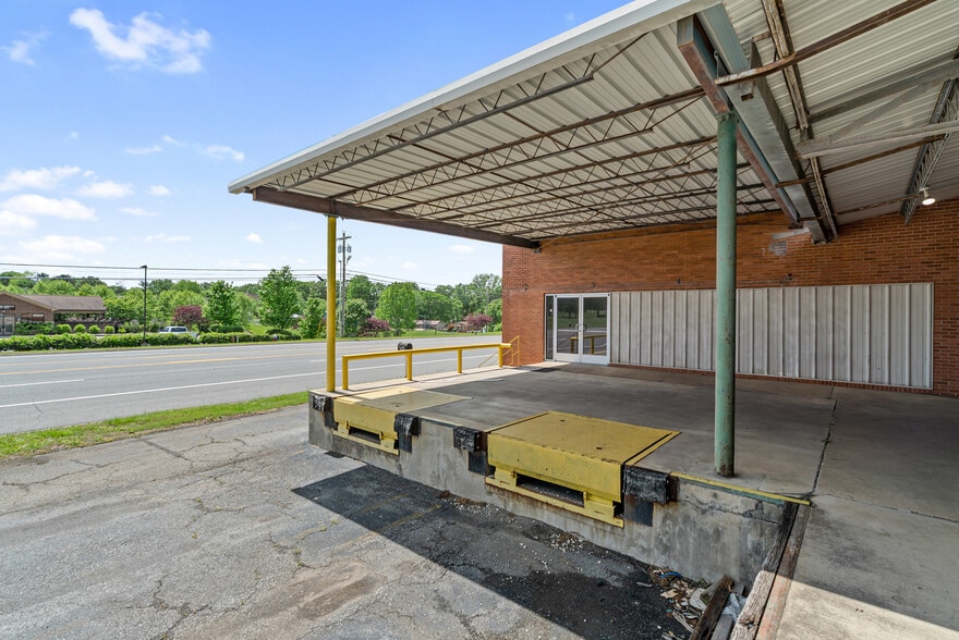4000 Memorial Blvd, Springfield, TN for sale - Building Photo - Image 3 of 39