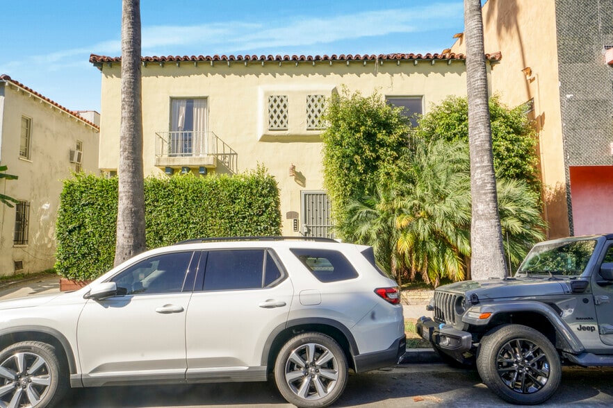 325 N Stanley, Los Angeles, CA for sale - Building Photo - Image 3 of 13