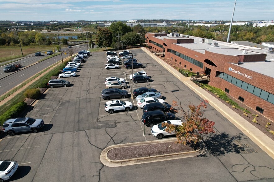 9813-9817 Godwin Dr, Manassas, VA for sale - Building Photo - Image 2 of 5