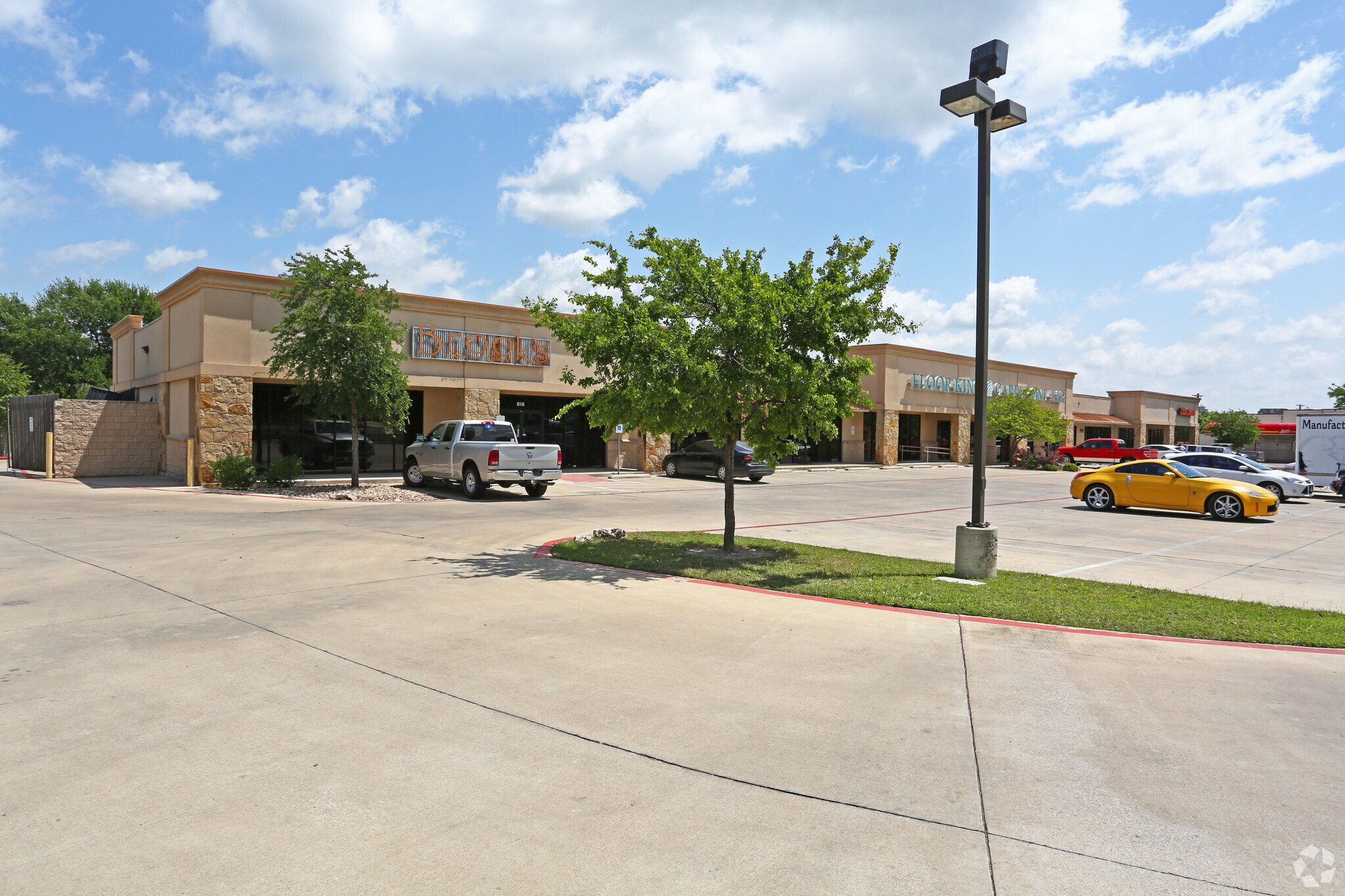 3415 Williams Dr, Georgetown, TX for lease Primary Photo- Image 1 of 2