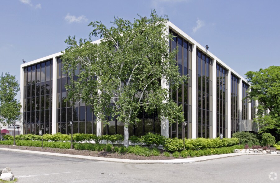 24300 Southfield Rd, Southfield, MI, 48075 Property For Lease on