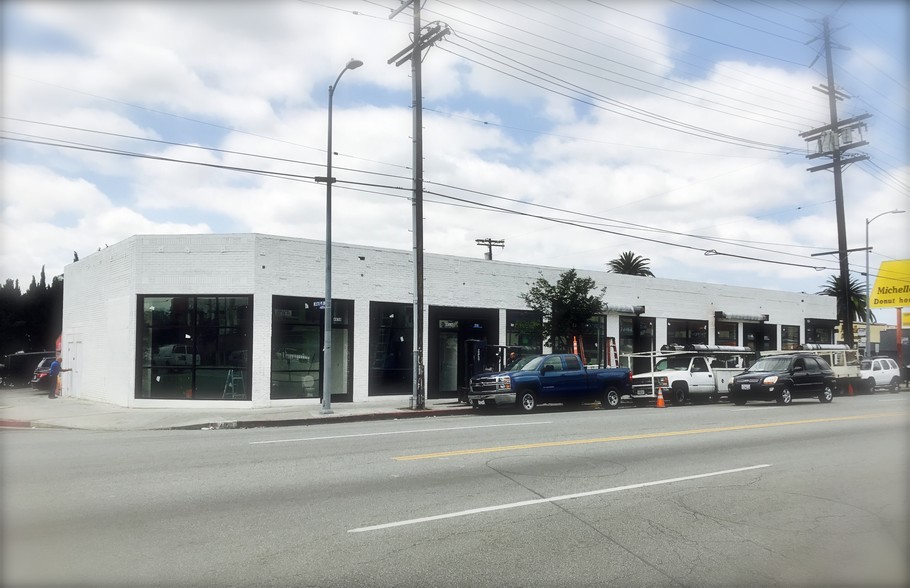 4850 Santa Monica Blvd, Los Angeles, CA for lease - Building Photo - Image 1 of 3