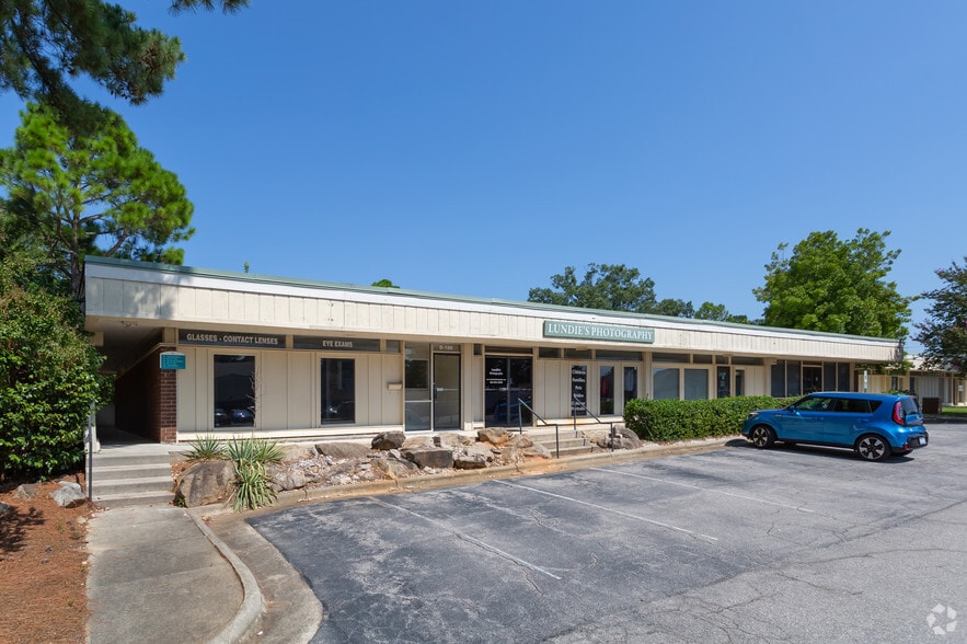 1301 E Millbrook Rd, Raleigh, NC 27609