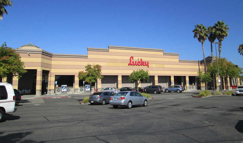 905-939 Lakeville Hwy, Petaluma, CA for lease - Building Photo - Image 3 of 4