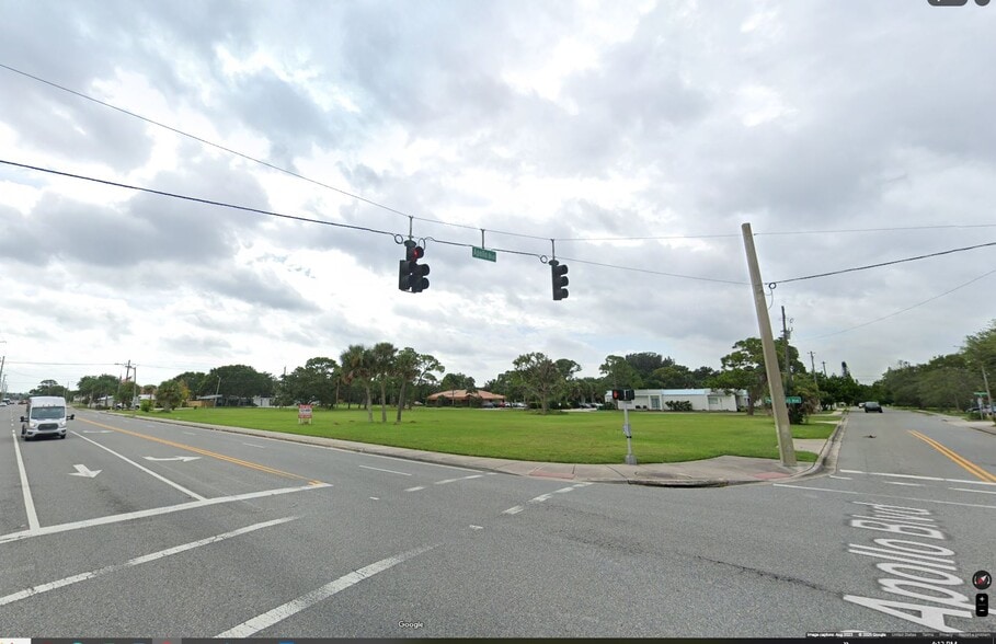 1500 Pine St, Melbourne, FL for sale - Building Photo - Image 1 of 7