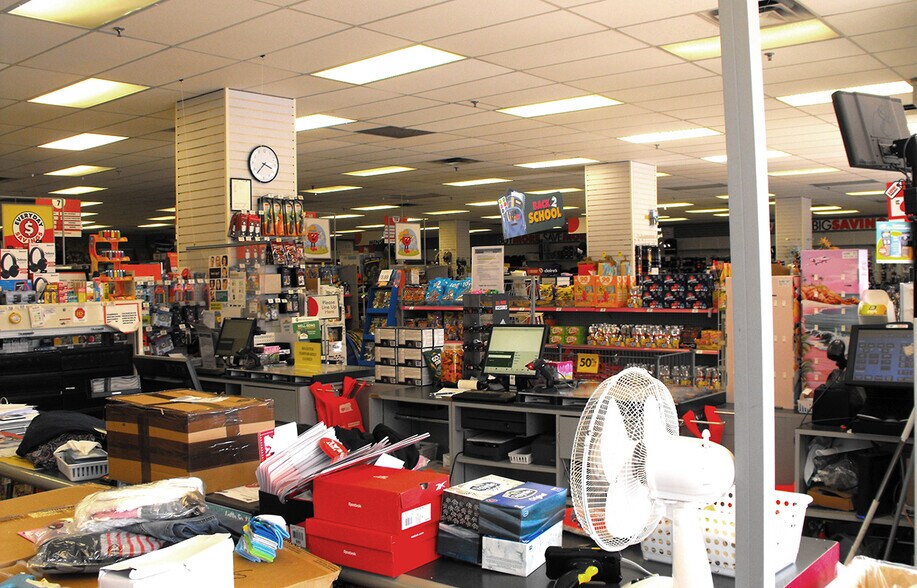 57-77 Main St, Flin Flon, MB for sale - Building Photo - Image 2 of 4