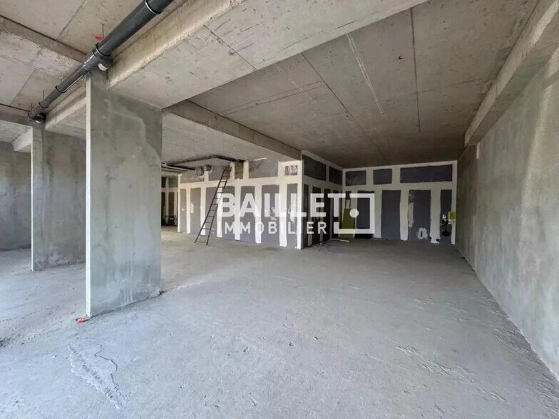 Retail in Cagnes-Sur-Mer for sale - Building Photo - Image 1 of 12