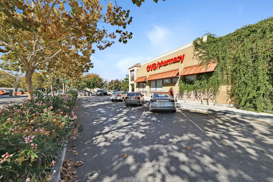 2701 Middlefield Rd, Palo Alto, CA for sale - Building Photo - Image 3 of 4