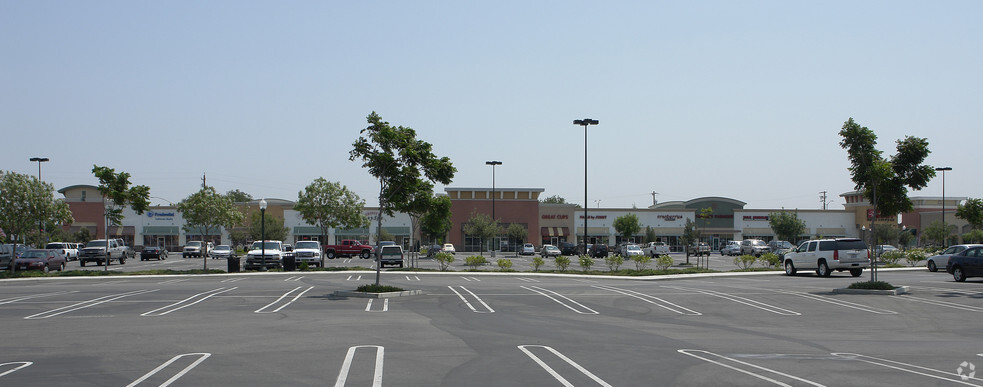 5965-5897 Lone Tree Way, Antioch, CA for lease - Building Photo - Image 3 of 6