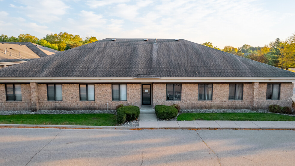 3474 Alaiedon Pky, Okemos, MI for lease - Building Photo - Image 3 of 4