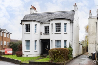 107 Bell St, Reigate for sale Building Photo- Image 2 of 2