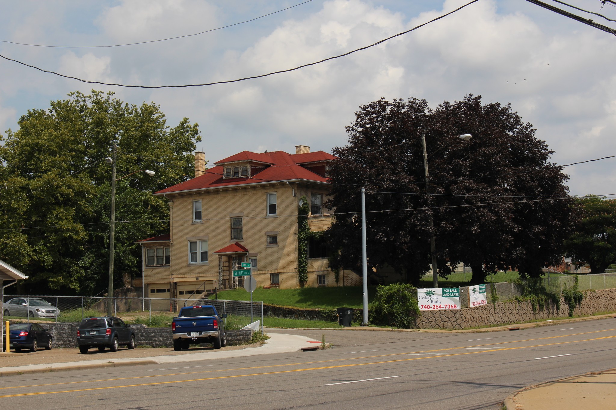 2119 Sunset Blvd, Steubenville, OH for sale Building Photo- Image 1 of 11