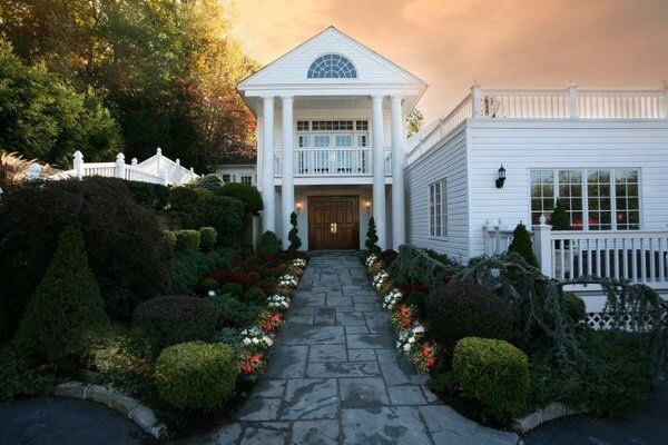 1036 Fort Salonga Rd, Northport, NY for sale Building Photo- Image 1 of 1