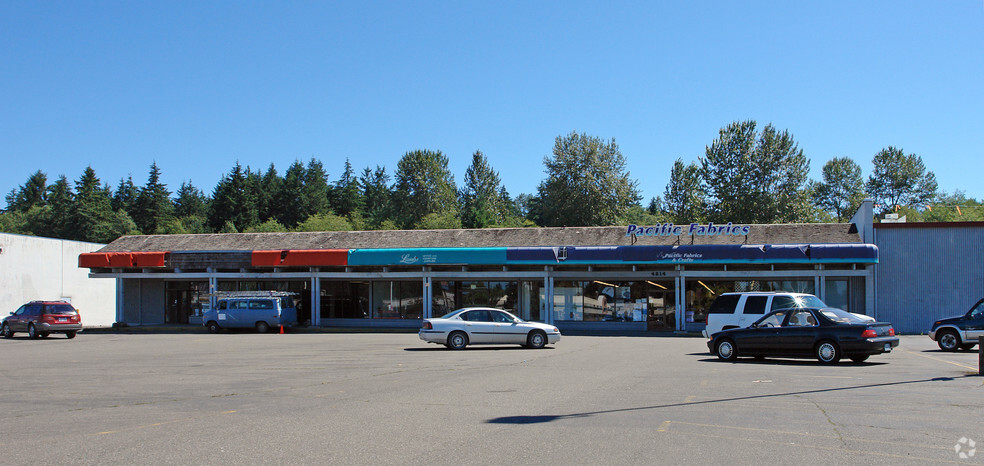 4214 Wheaton Way, Bremerton, WA for sale - Primary Photo - Image 1 of 1