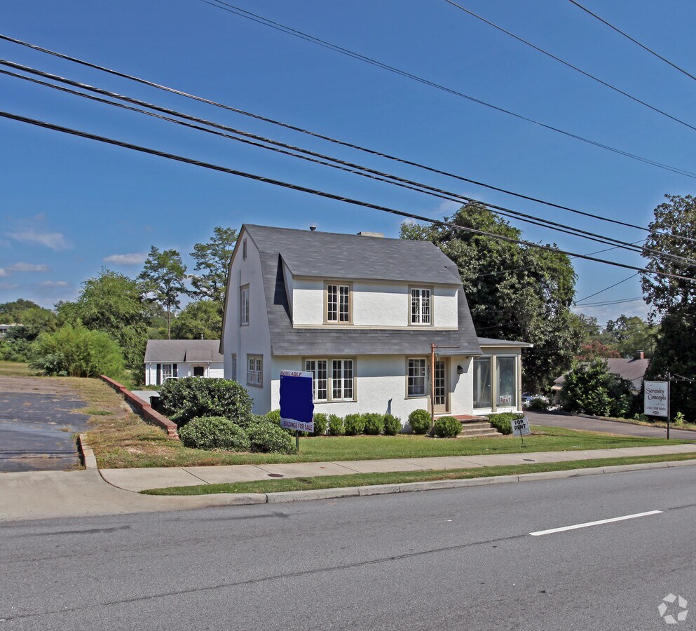 2053 Walton Way, Augusta, GA 30904