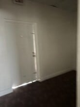 4950 N Dixie Hwy, Oakland Park, FL for lease Interior Photo- Image 2 of 8