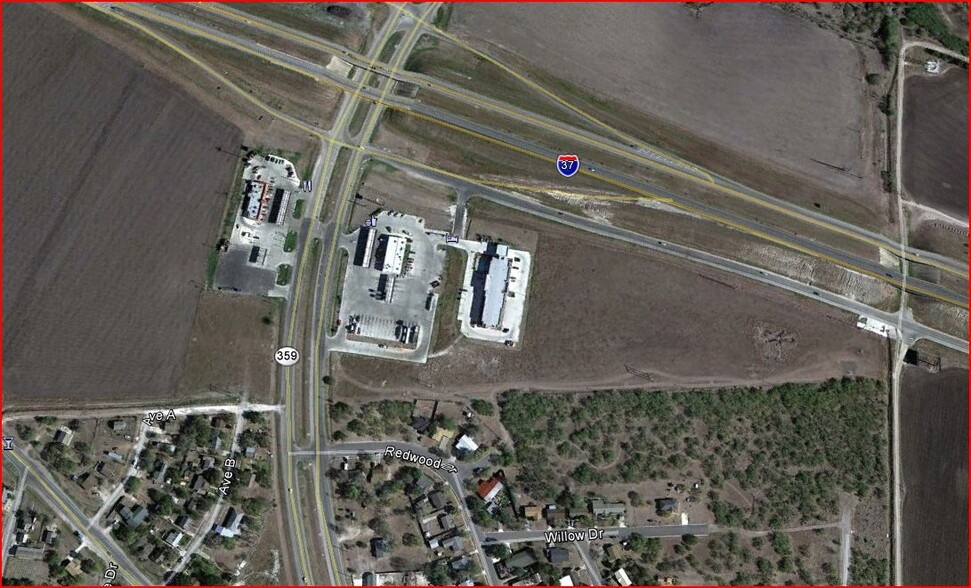 IH 37 & State Hwy 359, Mathis, TX for sale - Building Photo - Image 1 of 2