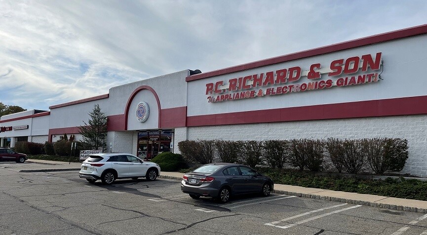 10 Commerce Blvd, Roxbury, NJ for sale Primary Photo- Image 1 of 1