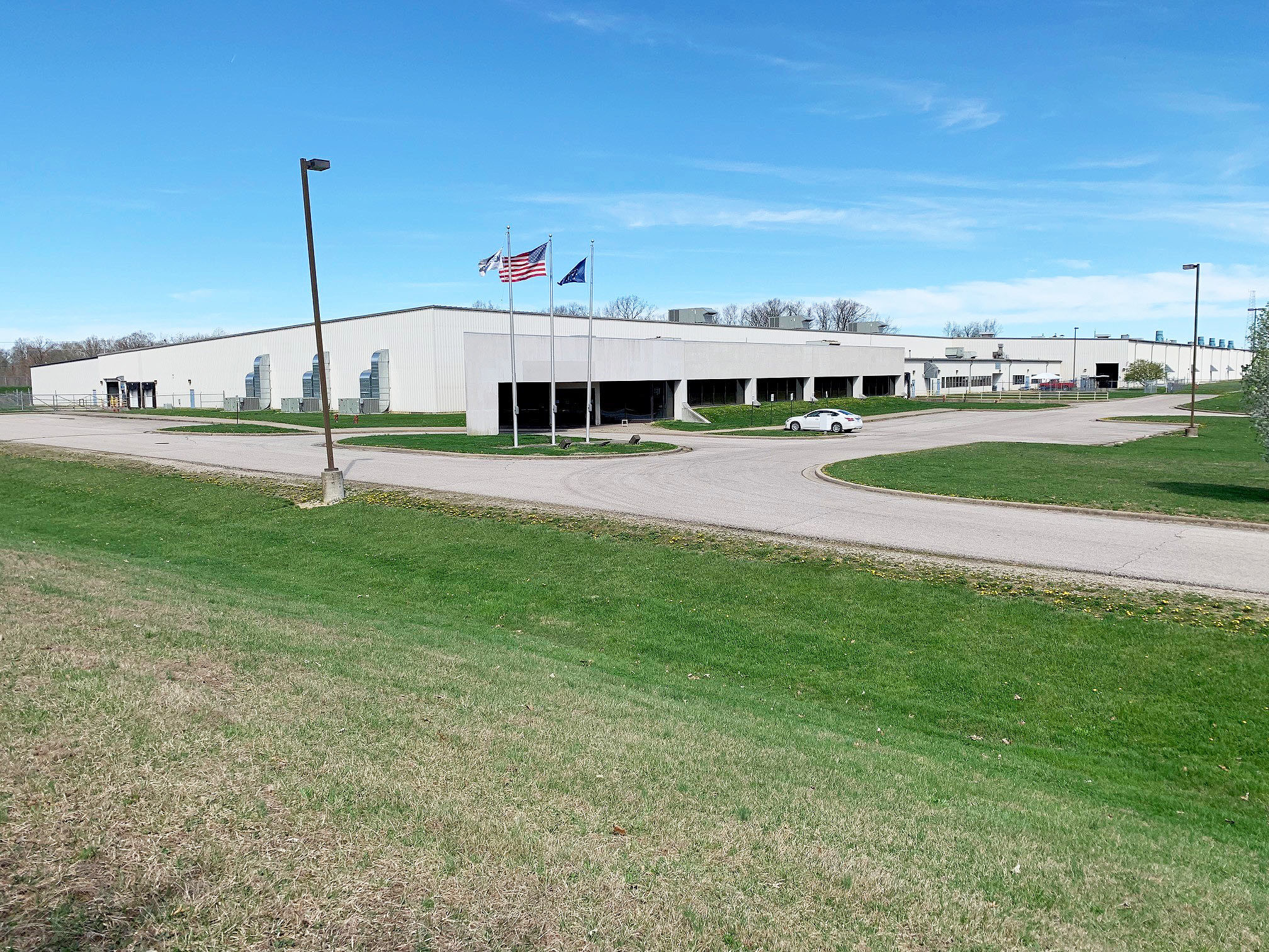 1010 W Weir Rd, Scottsburg, IN for sale Primary Photo- Image 1 of 1