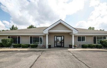 9125 Highland Rd, White Lake, MI for lease Interior Photo- Image 1 of 6