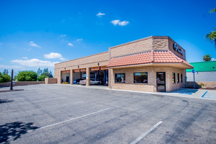 5353 Arrow Hwy, Montclair, CA for sale - Primary Photo - Image 1 of 1