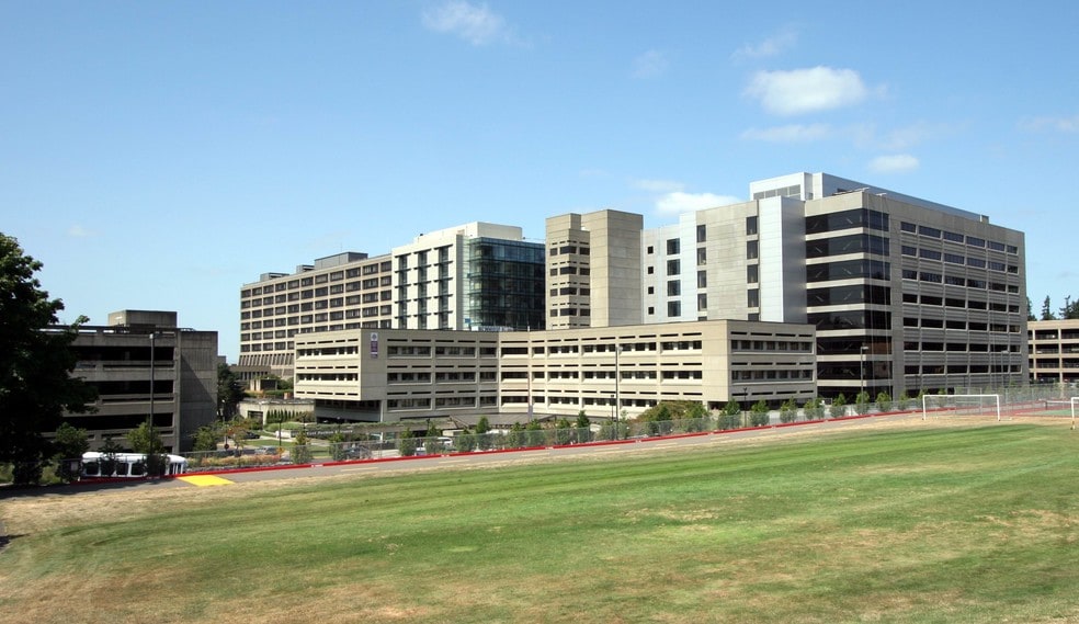 9135 SW Barnes Rd, Portland, OR for lease - Primary Photo - Image 1 of 1