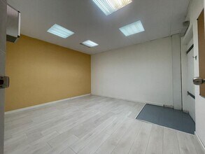 Office in Barcelona, Barcelona for lease Interior Photo- Image 2 of 17