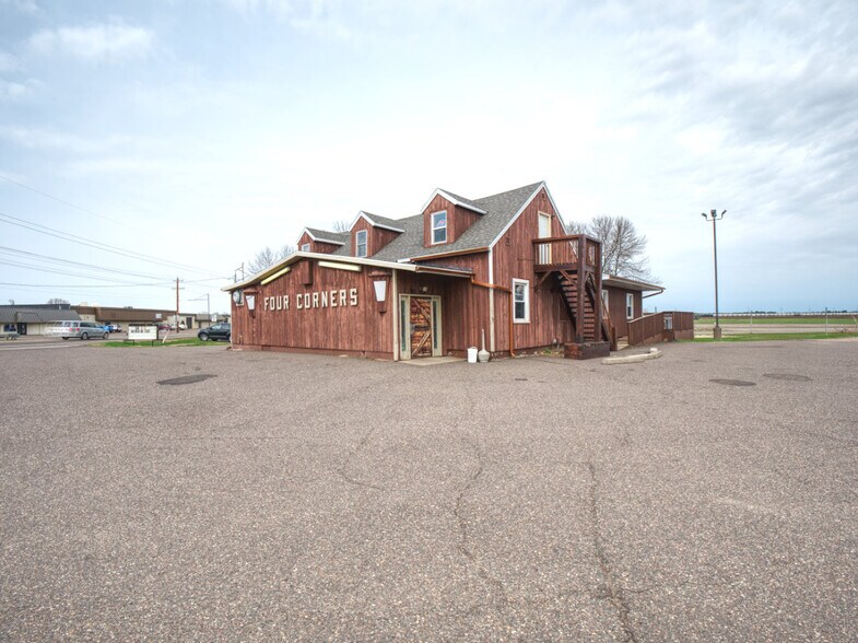 14982 County Hwy S, Chippewa Falls, WI for sale - Building Photo - Image 1 of 1