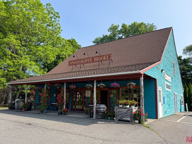 1320 E Main St, Meriden, CT for sale - Building Photo - Image 1 of 28