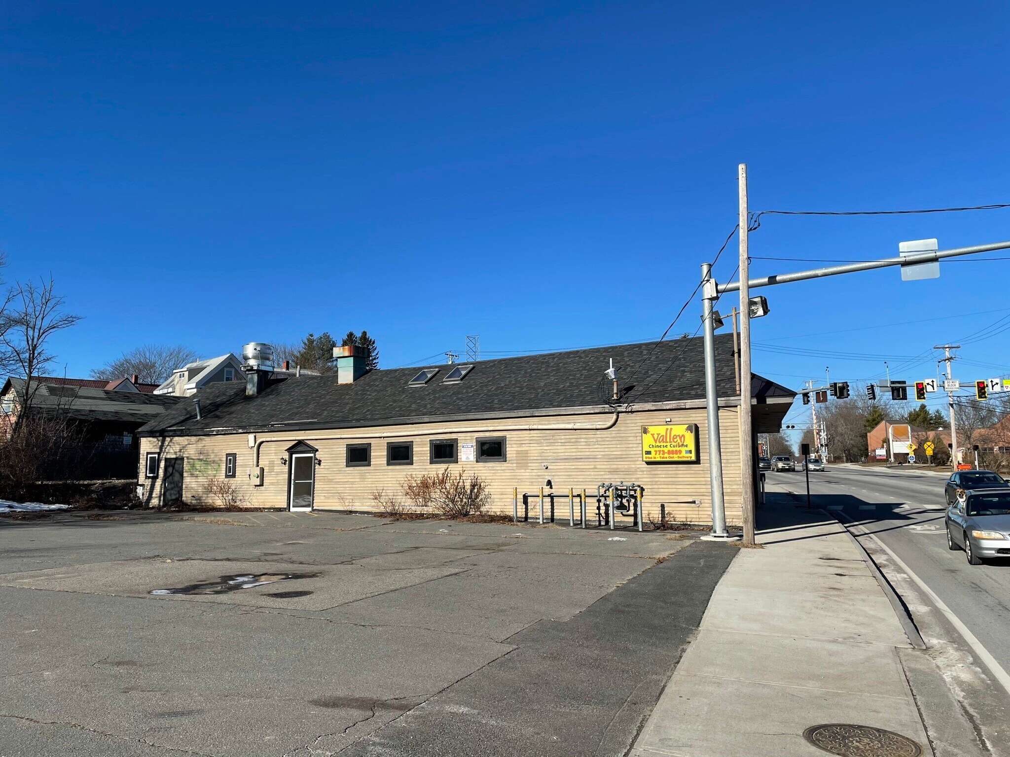 688 Forest Ave, Portland, ME 04103 Retail for Sale