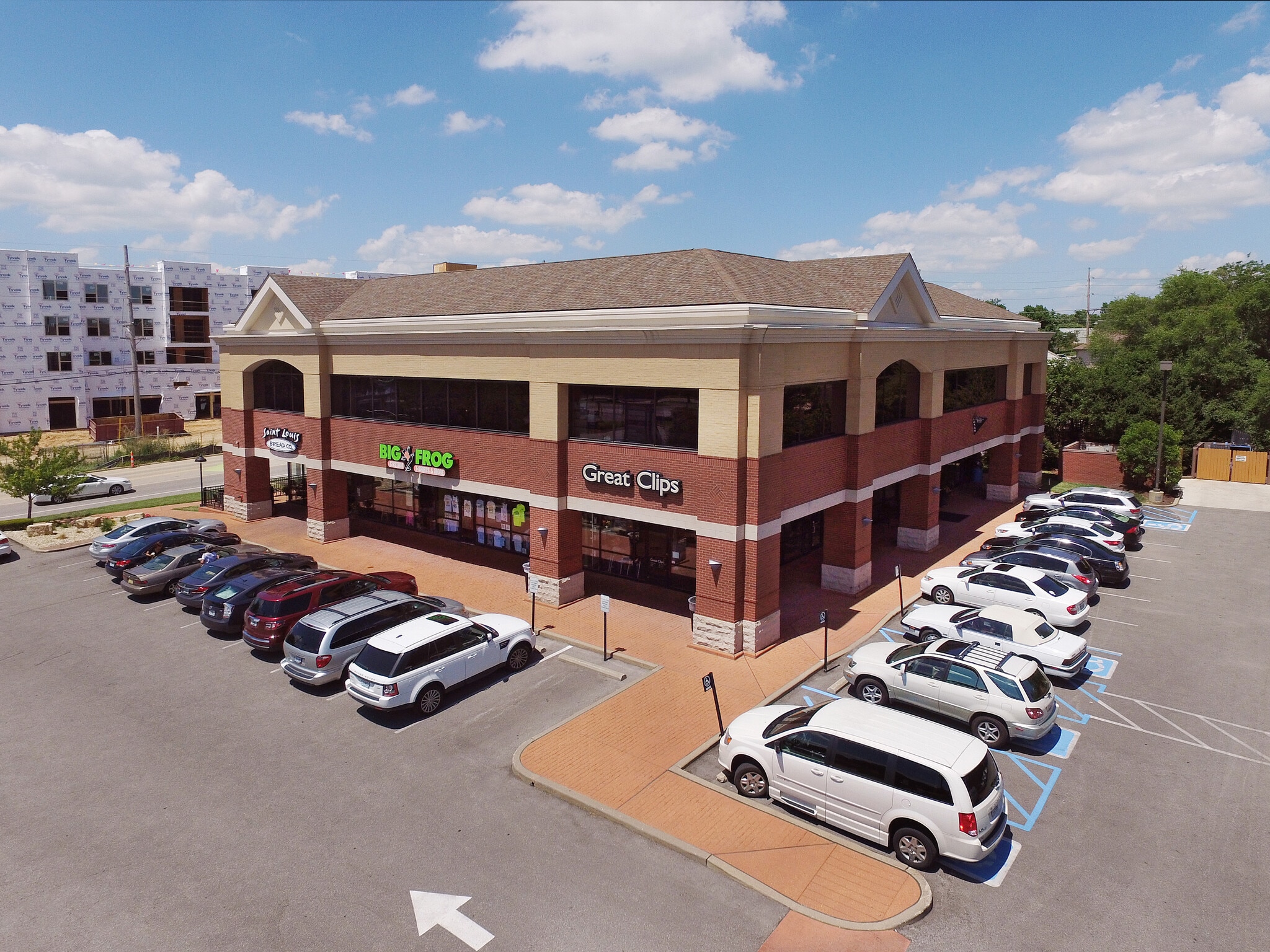 10401-10590 Old Olive Street Rd, Creve Coeur, MO for lease Building Photo- Image 1 of 8