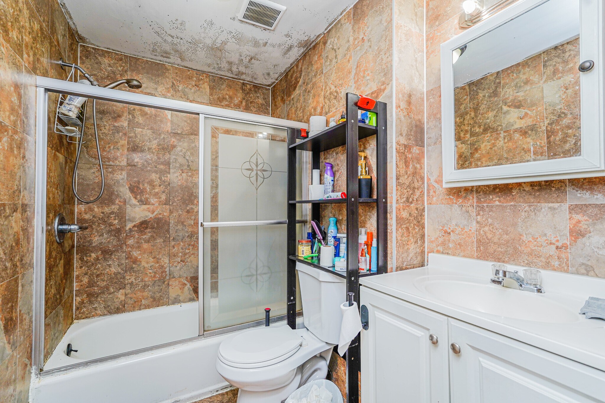 591 Bay St, Staten Island, NY for sale Primary Photo- Image 1 of 1