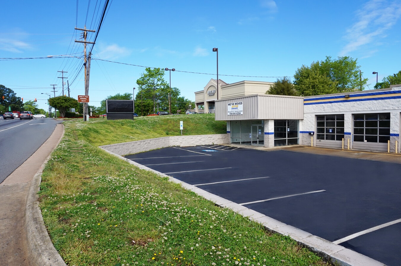 10000 Pineville Matthews Rd, Pineville, NC 28134