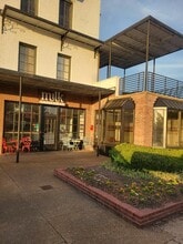 1779-1789 Kirby Pky, Germantown, TN for lease Interior Photo- Image 1 of 9