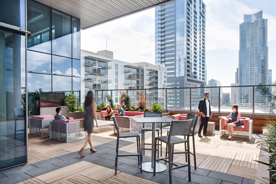 500 W 2nd St, Austin, TX for lease - Building Photo - Image 1 of 9