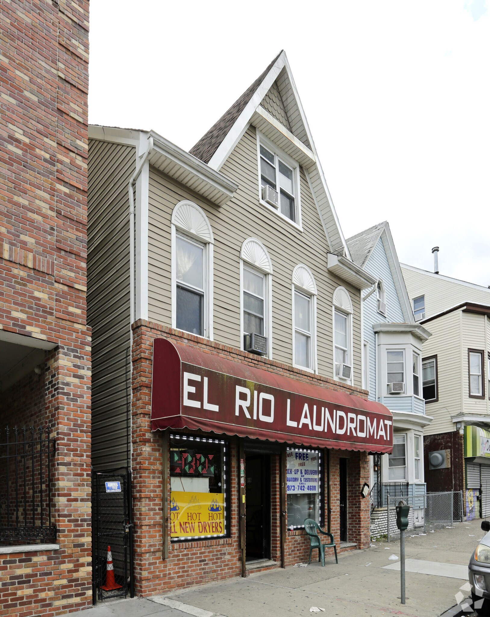 916 Main St, Paterson, NJ for sale Primary Photo- Image 1 of 1