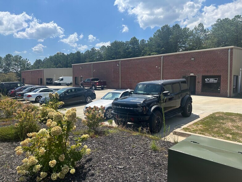 215 Buford Dam Rd, Cumming, GA for sale - Building Photo - Image 1 of 1