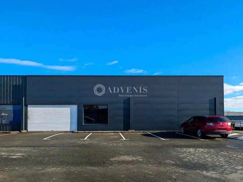 Flex in Taden for lease - Building Photo - Image 1 of 5