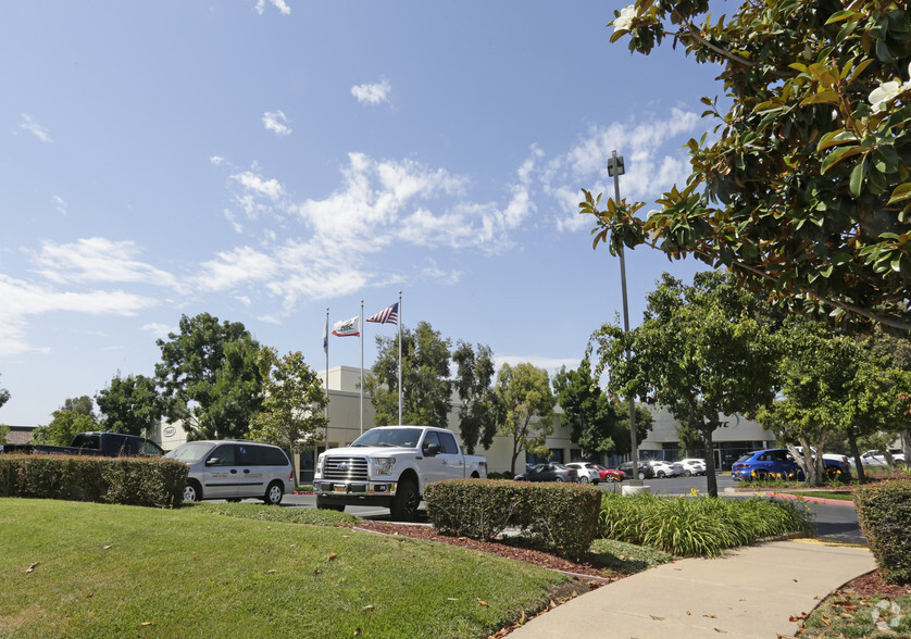 46441-46457 Landing Pky, Fremont, CA for lease - Building Photo - Image 3 of 6