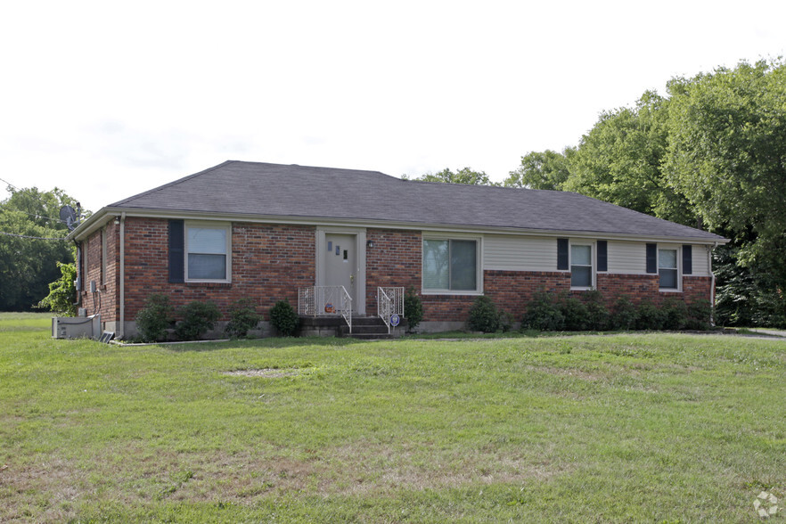 1209 S Graycroft Ave, Madison, TN 37115 | LoopNet