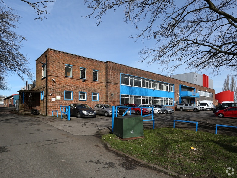 Bessemer Dr, Stevenage for sale - Building Photo - Image 1 of 1