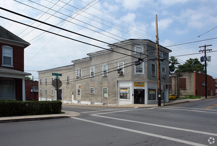 121-123 W High St, Hancock, MD for sale - Primary Photo - Image 1 of 1