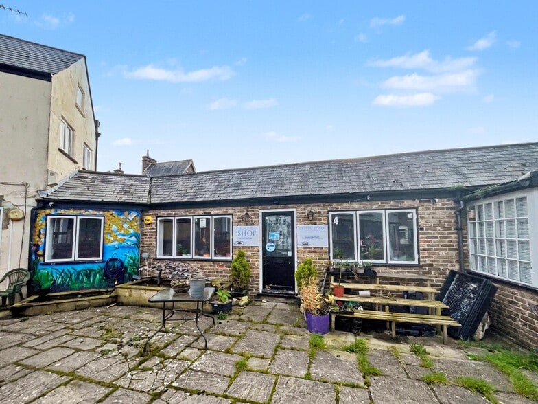 Arcade Rd, Littlehampton for lease - Primary Photo - Image 1 of 1