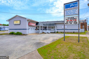 1040 Bowersville Office and Warehouse - Warehouse