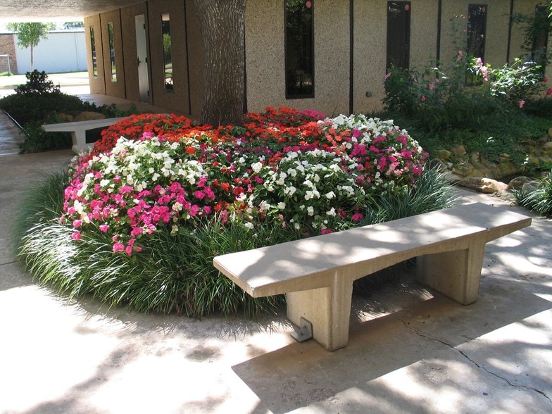 8524 S Western Ave, Oklahoma City, OK for sale - Building Photo - Image 2 of 23