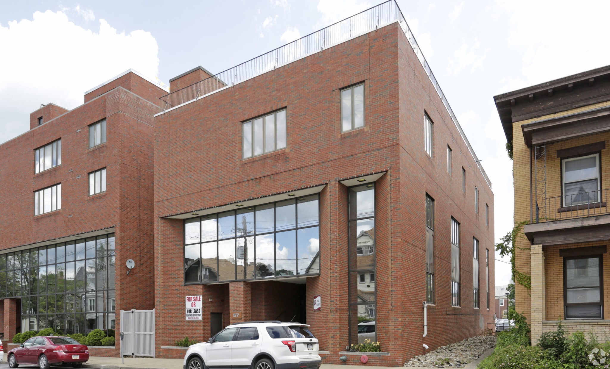 57 S 9th St, Indiana, PA for lease Primary Photo- Image 1 of 3